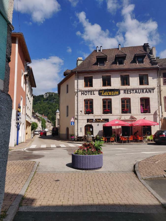 Hotel Le Lacuzon モワラン・アン・モンターニュ エクステリア 写真