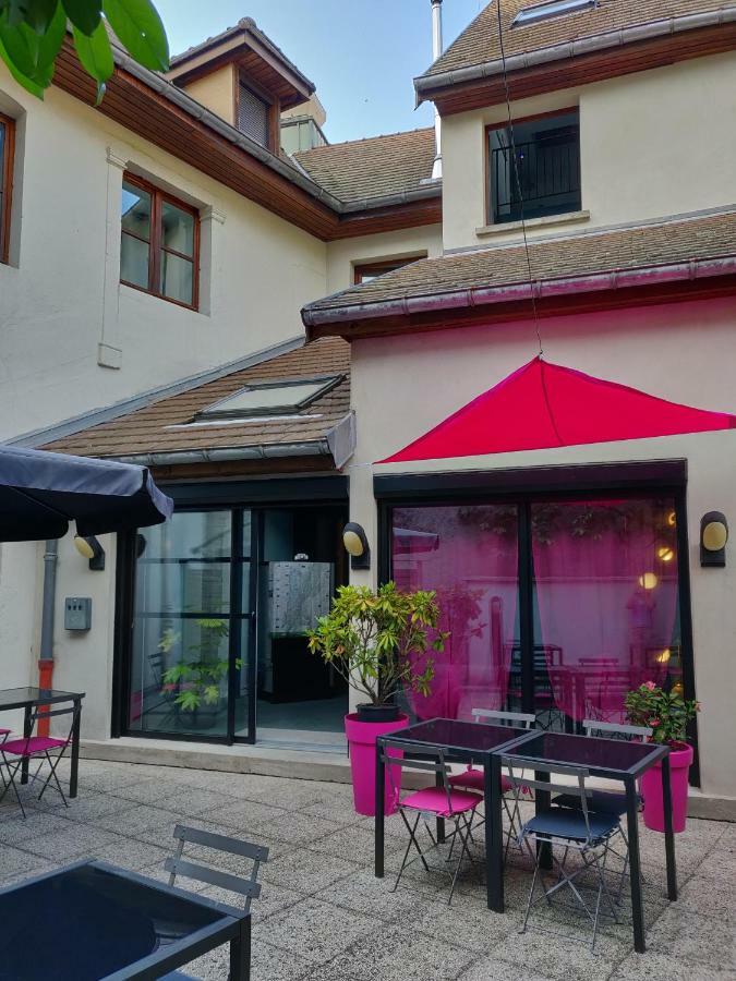 Hotel Le Lacuzon モワラン・アン・モンターニュ エクステリア 写真